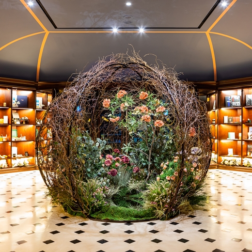 New season’s flower decoration